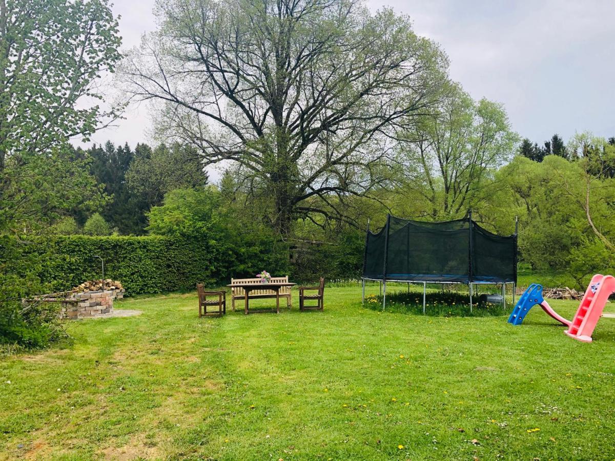 Ferienhaus Eifel Charlotte Dahlem  Bagian luar foto