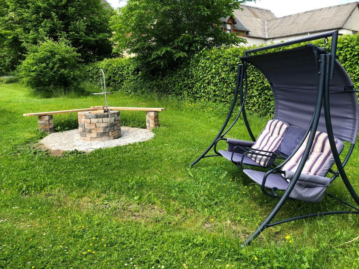 Ferienhaus Eifel Charlotte Dahlem  Bagian luar foto